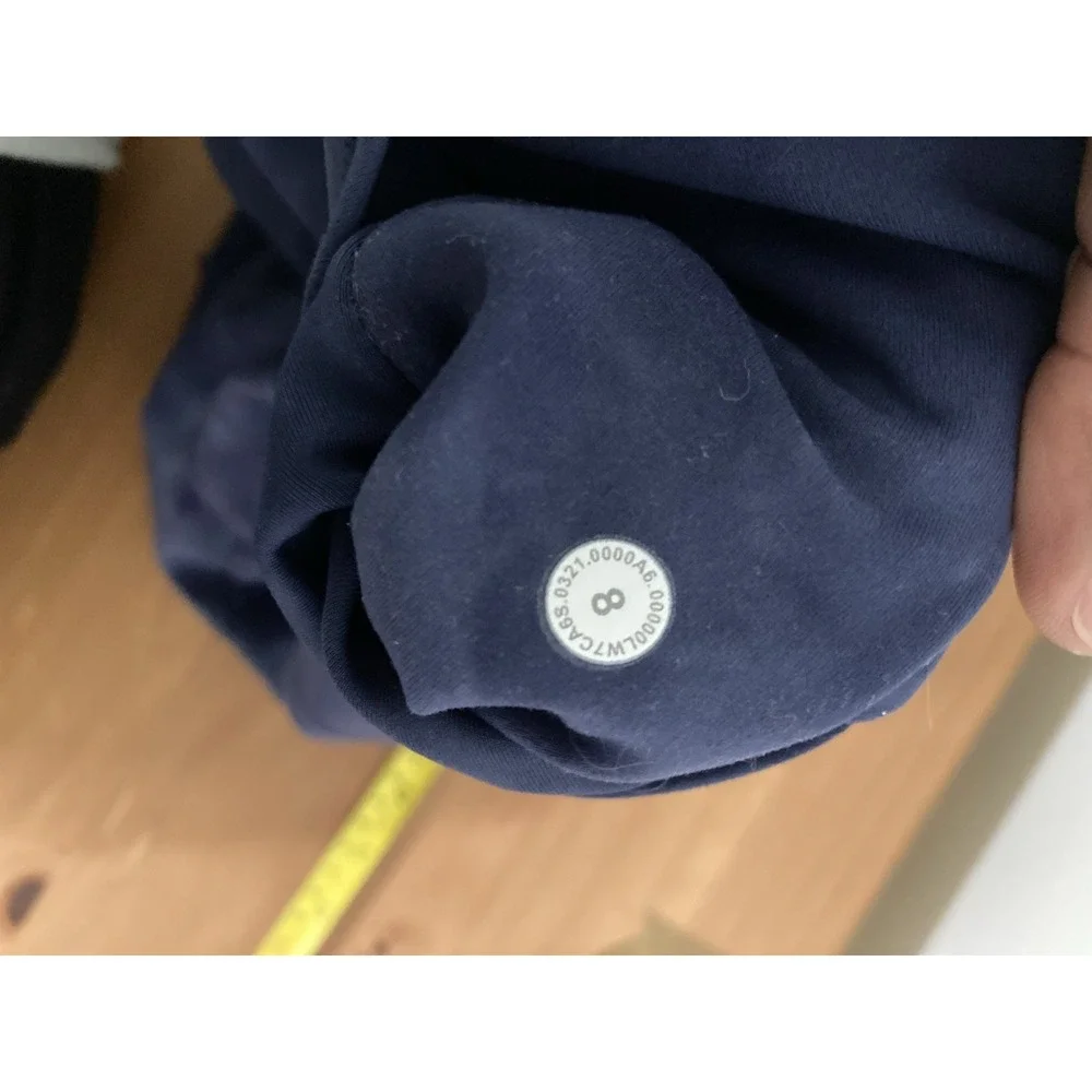 EUC‎ Lululemon Invigorate High-Rise Short 8